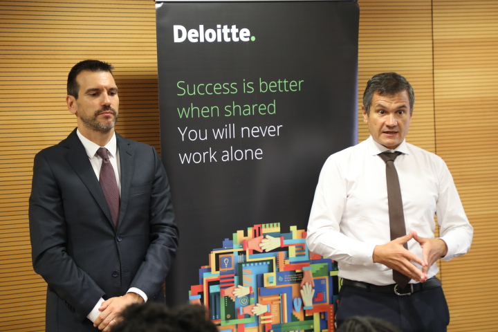 DELOITTE APRESENTA OPORTUNIDADES DE CARREIRA A ESTUDANTES DO ISPTEC EM WORKSHOP INSTITUCIONAL