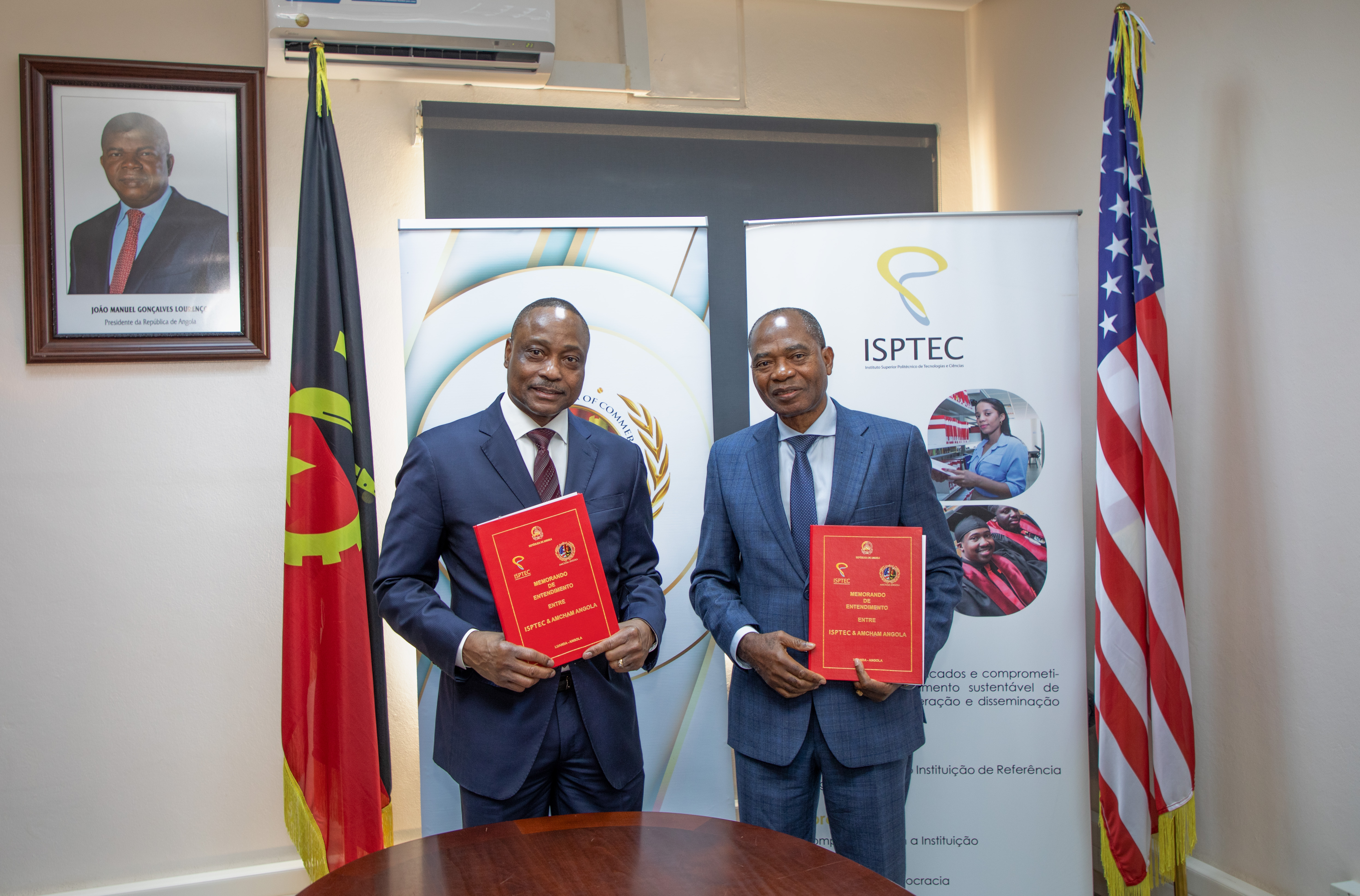 ISPTEC E AMCHAM ANGOLA ESTABELECEM PARCERIA PARA REFOR&Ccedil;AR A LIGA&Ccedil;&Atilde;O ENTRE A ACADEMIA E O SECTOR PRIV